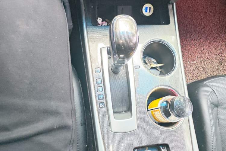 Used Nissan Teana 2013 2.0L XL Comfort Edition Gear Lever