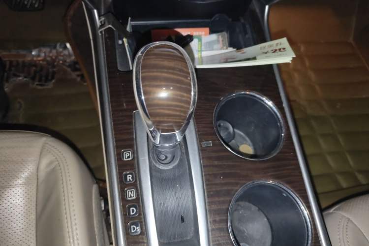 Used Nissan Teana 2013 2.5L XL-NAVI Luxury Edition Gear Lever