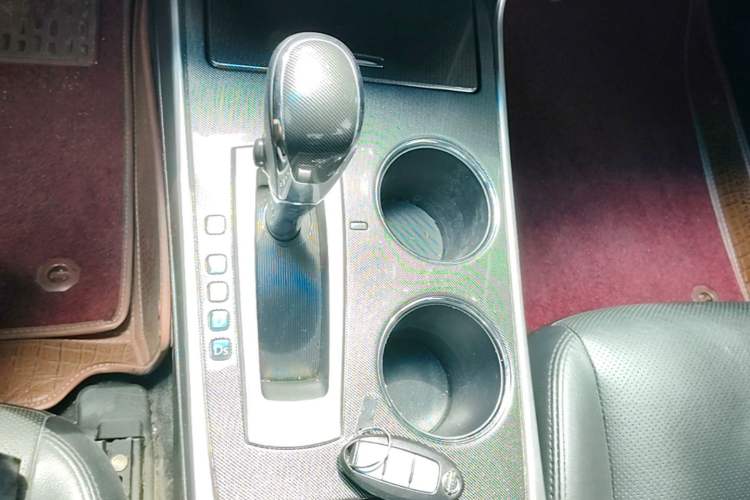 Used Nissan Teana 2013 2.0L XL Comfort Edition Gear Lever