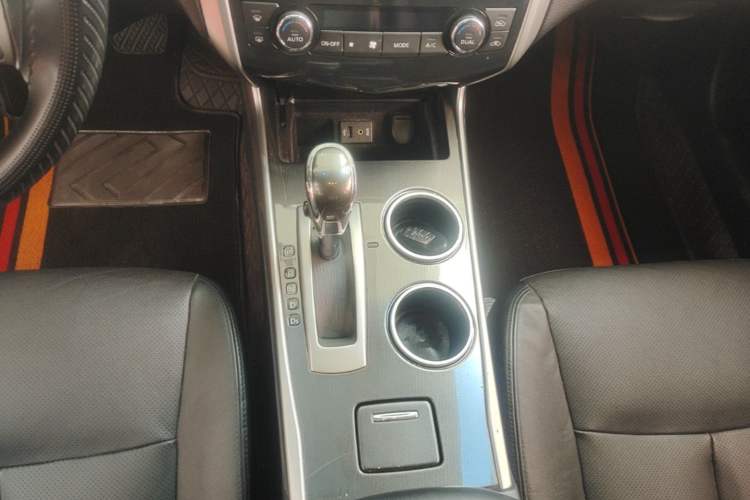 Used Nissan Teana 2013 2.0L XL Comfort Edition Gear Lever