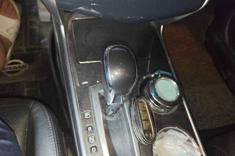 Used Nissan Teana 2013 2.5L XL-NAVI Luxury Edition Gear Lever