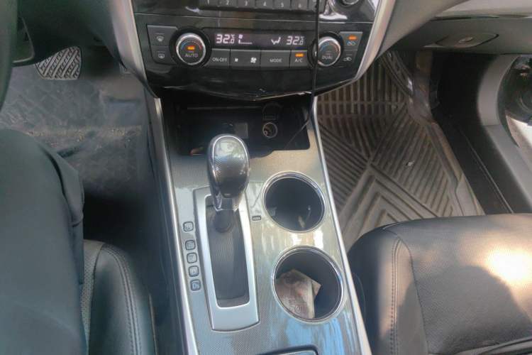 Used Nissan Teana 2013 2.5L XL Leading Edition Gear Lever