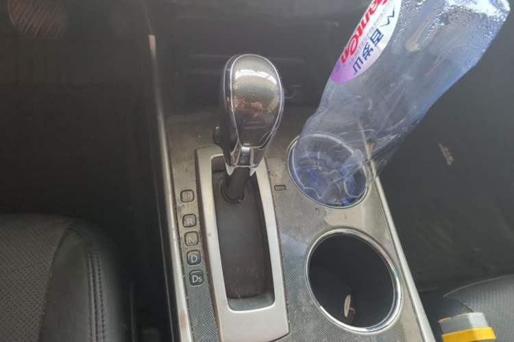 Used Nissan Teana 2013 2.0L XL Comfort Edition Gear Lever