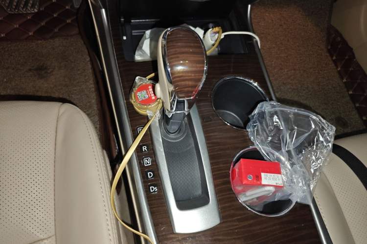 Used Nissan Teana 2013 2.0L XL Comfort Edition Gear Lever