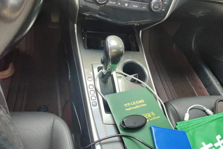 Used Nissan Teana 2013 2.0L XL Comfort Edition Gear Lever