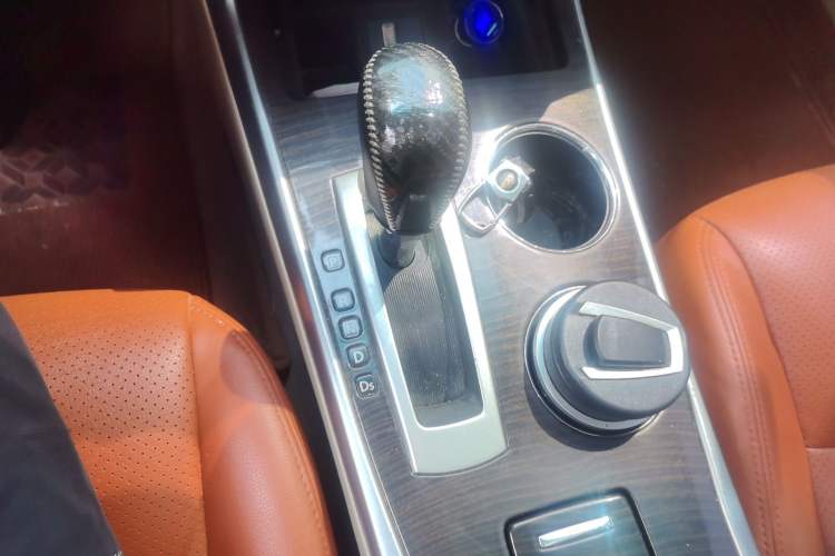 Used Nissan Teana 2013 2.0L XL Comfort Edition Gear Lever