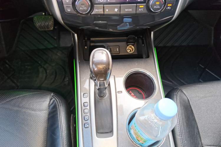 Used Nissan Teana 2013 2.0L XL Comfort Edition Gear Lever