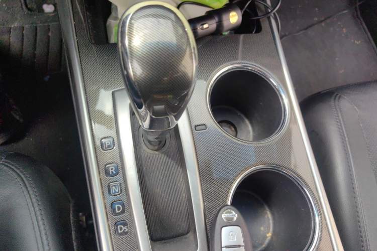 Used Nissan Teana 2013 2.5L XL Leading Edition Gear Lever