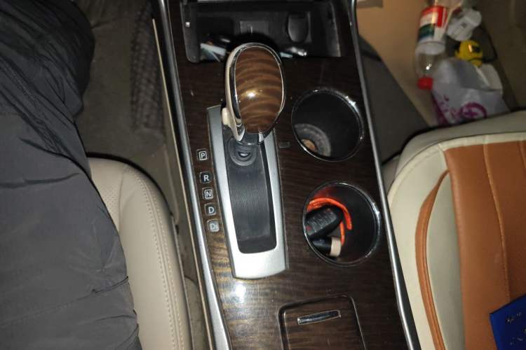 Used Nissan Teana 2013 2.0L XL Comfort Edition Gear Lever