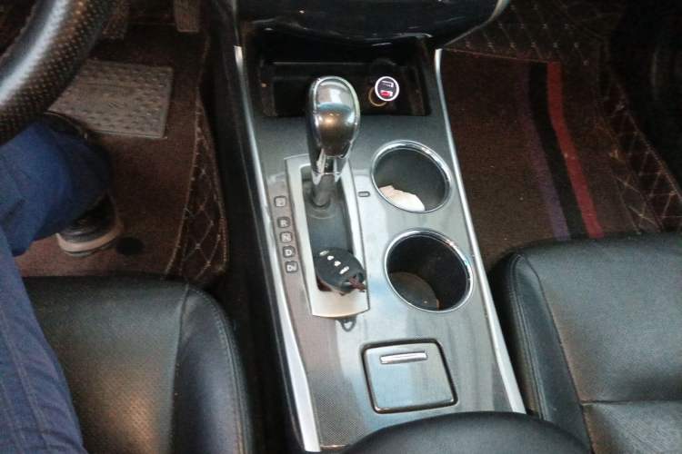 Used Nissan Teana 2013 2.5L XL-NAVI Luxury Edition Gear Lever