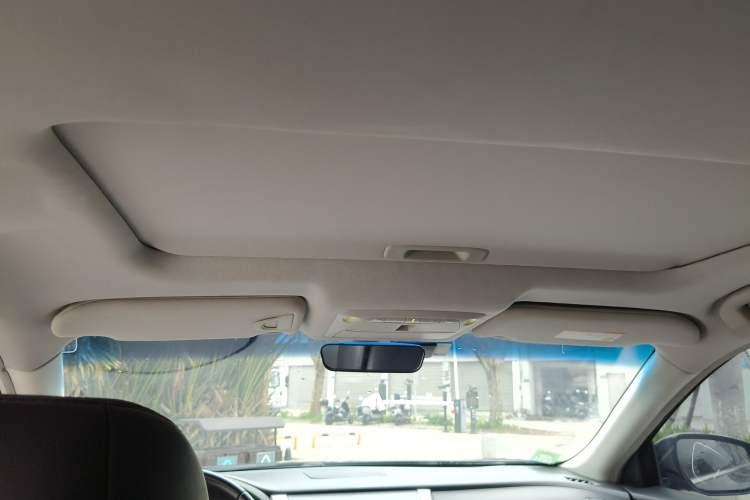 Used Nissan Teana 2013 2.0L XL Comfort Edition Headliner