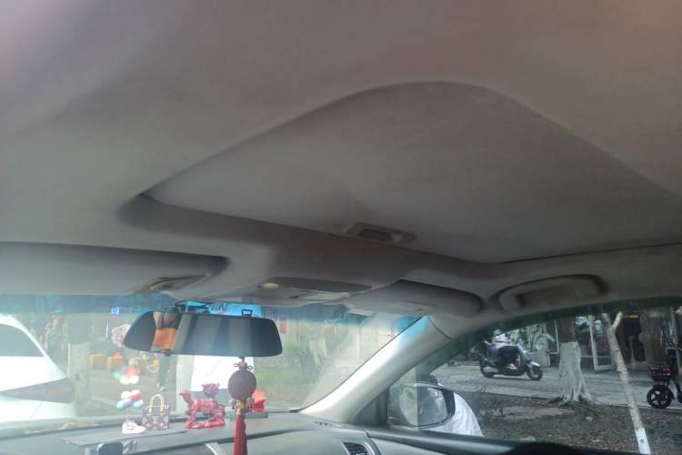 Used Nissan Teana 2013 2.0L XL Comfort Edition Headliner