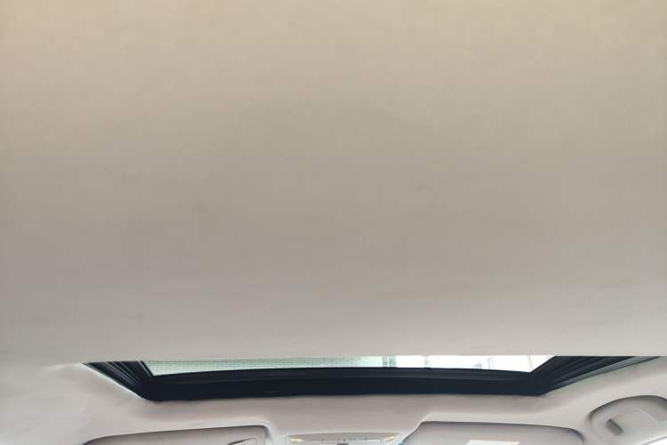 Used Nissan Teana 2013 2.0L XL Comfort Edition Headliner