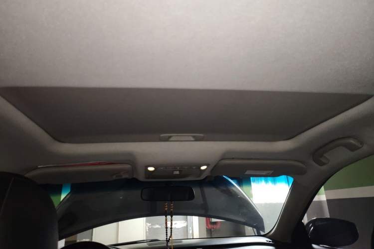Used Nissan Teana 2013 2.0L XL Comfort Edition Headliner