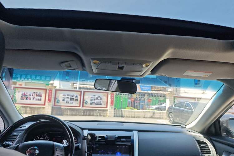 Used Nissan Teana 2013 2.5L XL Leading Edition Headliner