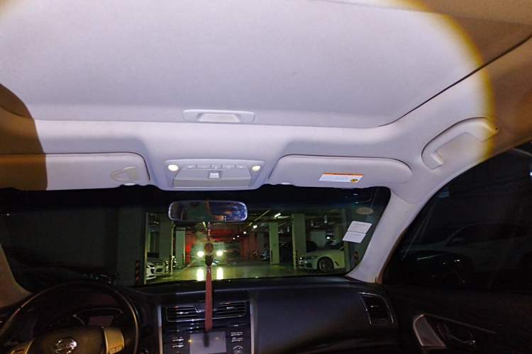 Used Nissan Teana 2013 2.0L XL Comfort Edition Headliner