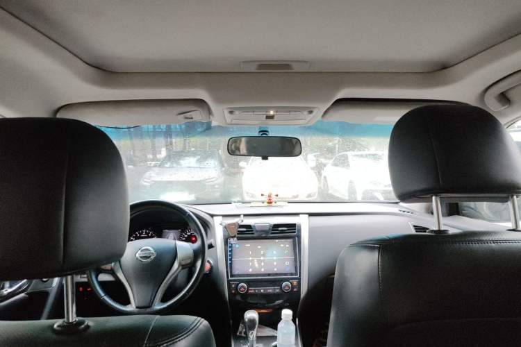 Used Nissan Teana 2013 2.0L XL Comfort Edition Headliner