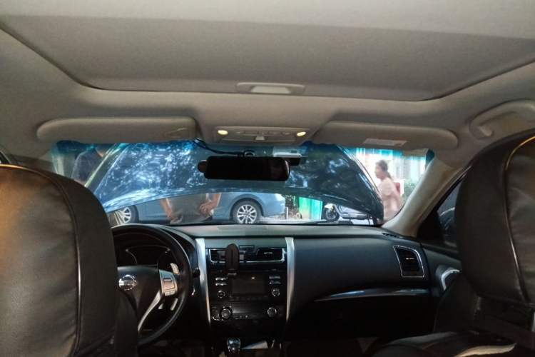 Used Nissan Teana 2013 2.5L XL Leading Edition Headliner