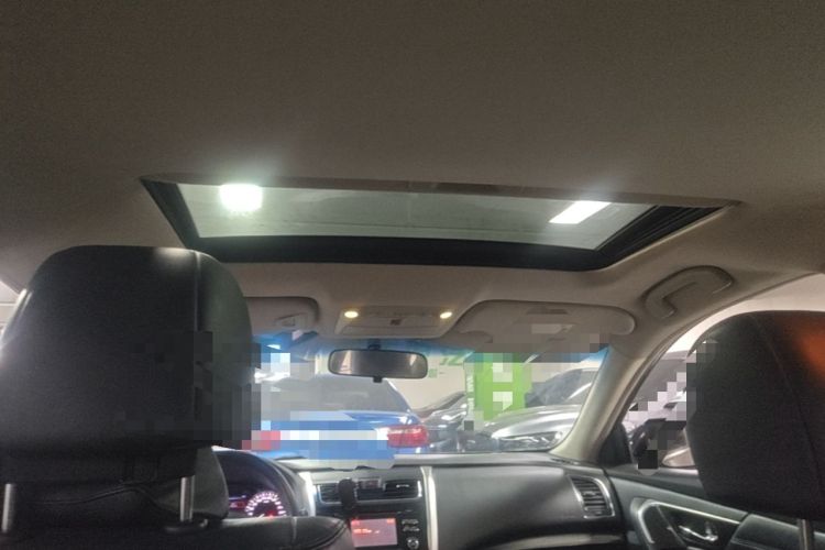 Used Nissan Teana 2013 2.0L XL Comfort Edition Headliner