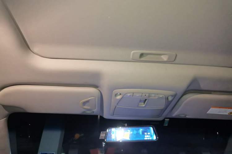 Used Nissan Teana 2013 2.0L XL Comfort Edition Headliner