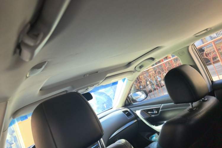 Used Nissan Teana 2013 2.0L XL Comfort Edition Headliner