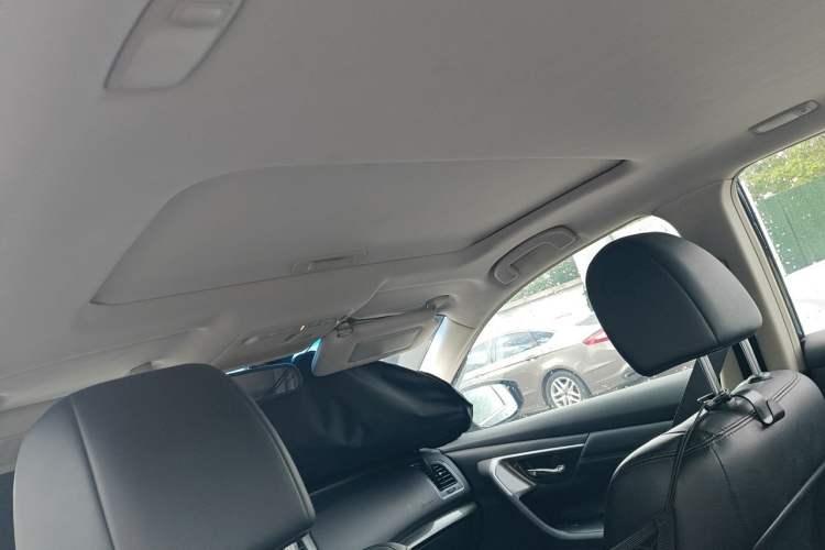 Used Nissan Teana 2013 2.5L XL-NAVI Tech Smart Enjoyment Edition Headliner