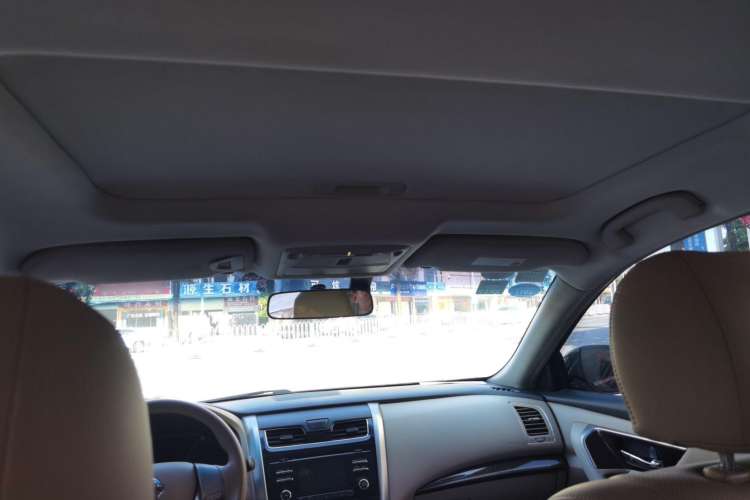 Used Nissan Teana 2013 2.0L XL Comfort Edition Headliner