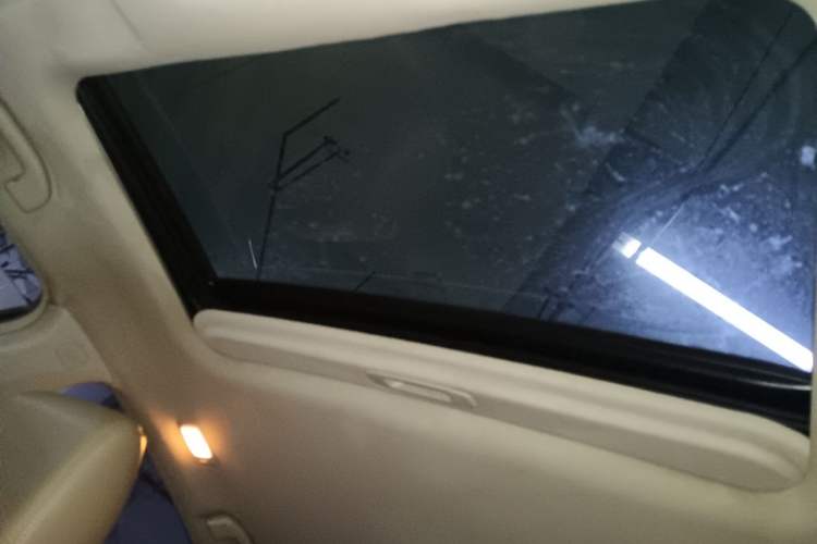 Used Nissan Teana 2013 2.0L XL Comfort Edition Headliner
