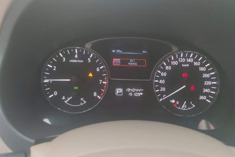 Used Nissan Teana 2013 2.5L XL Leading Edition Instrument Cluster