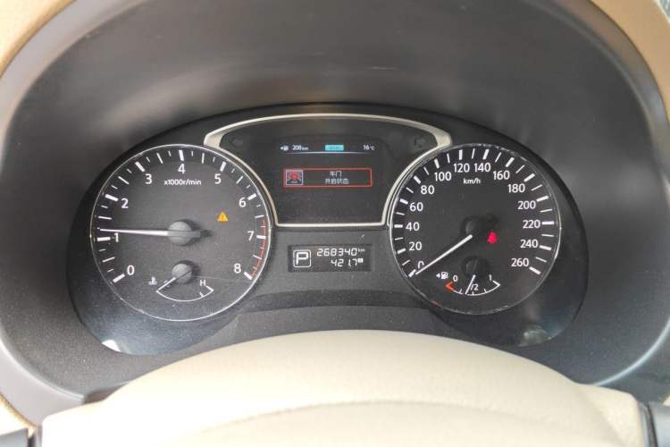 Used Nissan Teana 2013 2.0L XL Comfort Edition Instrument Cluster