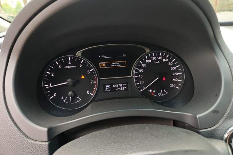 Used Nissan Teana 2013 2.0L XL Comfort Edition Instrument Cluster