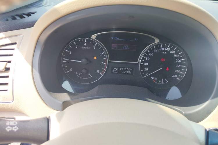 Used Nissan Teana 2013 2.0L XL Comfort Edition Instrument Cluster