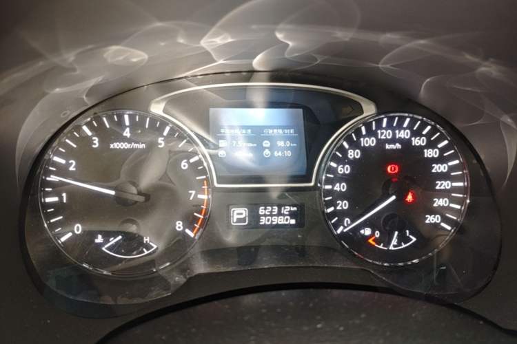 Used Nissan Teana 2013 2.5L XL Leading Edition Instrument Cluster