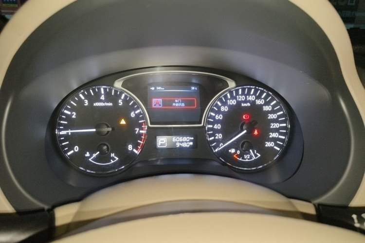 Used Nissan Teana 2013 2.5L XL Leading Edition Instrument Cluster