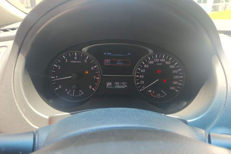 Used Nissan Teana 2013 2.0L XL Comfort Edition Instrument Cluster