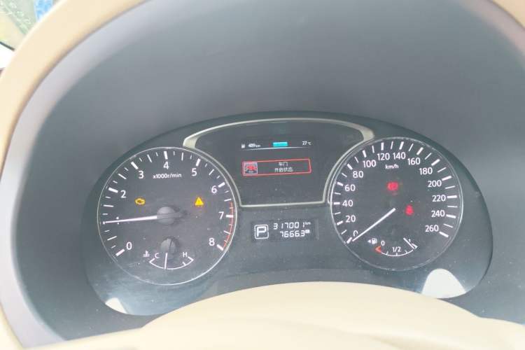 Used Nissan Teana 2013 2.0L XL Comfort Edition Instrument Cluster