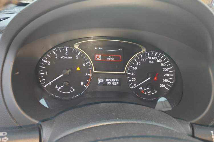 Used Nissan Teana 2013 2.0L XL Comfort Edition Instrument Cluster