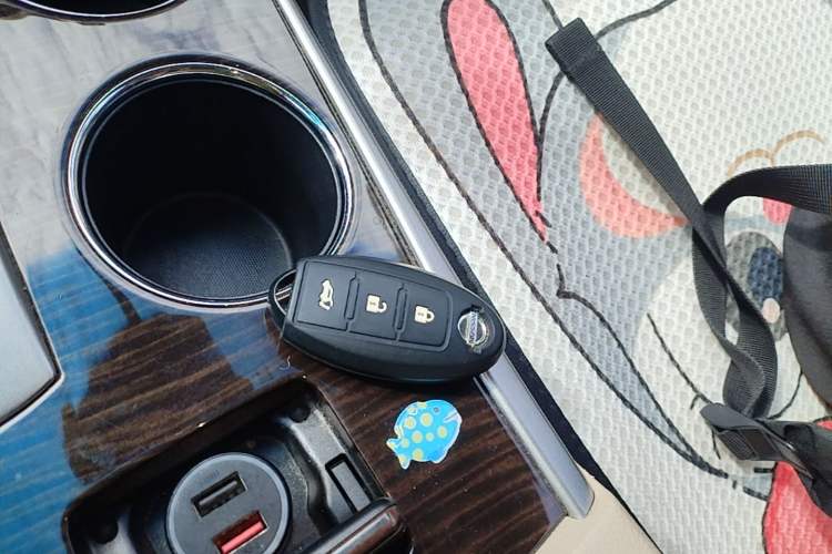 Used Nissan Teana 2013 2.0L XL Comfort Edition Interior 1