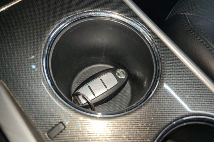 Used Nissan Teana 2013 2.0L XL Comfort Edition Interior 1