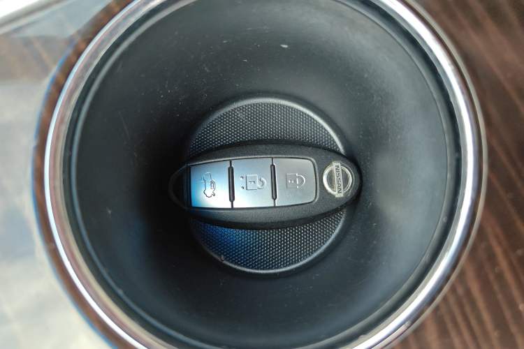 Used Nissan Teana 2013 2.0L XE Fashion Edition Interior 1
