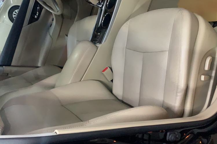 Used Nissan Teana 2013 2.0L XL Comfort Edition Interior 2