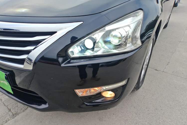 Used Nissan Teana 2013 2.0L XL Comfort Edition Left Front Headlight