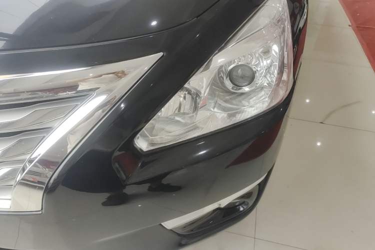 Used Nissan Teana 2013 2.0L XL Comfort Edition Left Front Headlight