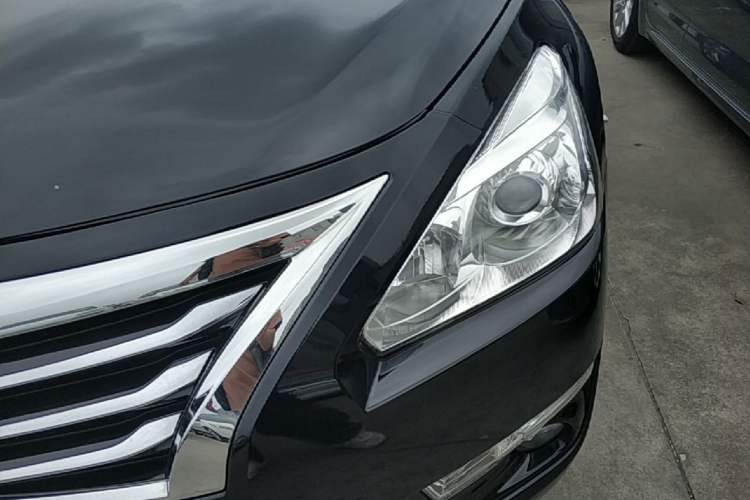 Used Nissan Teana 2013 2.0L XL Comfort Edition Left Front Headlight