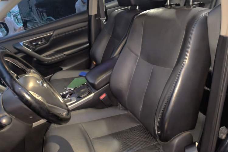 Used Nissan Teana 2013 2.0L XL Comfort Edition Left Front Seat