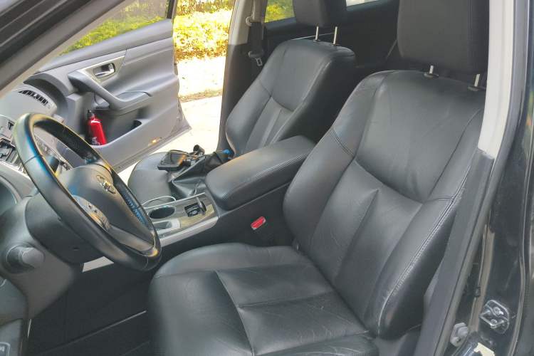 Used Nissan Teana 2013 2.0L XL Comfort Edition Left Front Seat