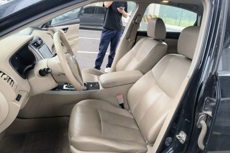 Used Nissan Teana 2013 2.0L XL Comfort Edition Left Front Seat
