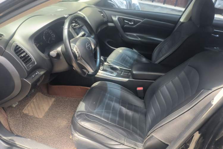 Used Nissan Teana 2013 2.0L XL Comfort Edition Left Front Seat