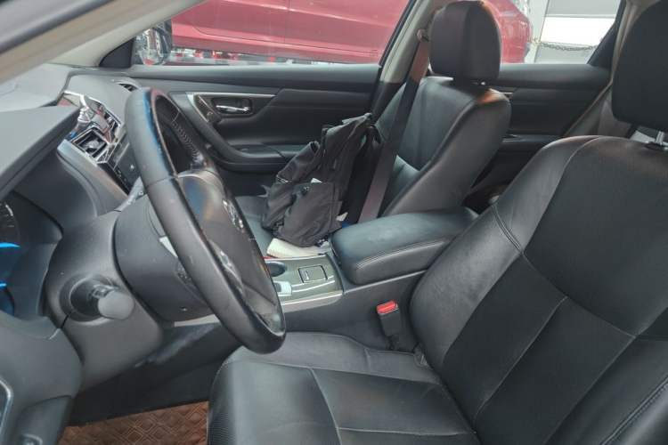Used Nissan Teana 2013 2.0L XL Comfort Edition Left Front Seat