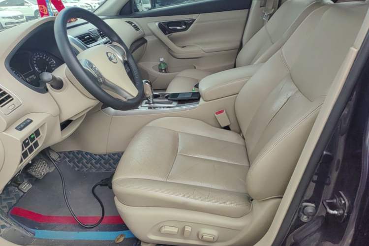 Used Nissan Teana 2013 2.0L XL Comfort Edition Left Front Seat